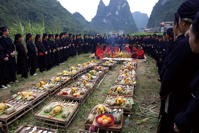 侬垌节祭奠仪式.JPG