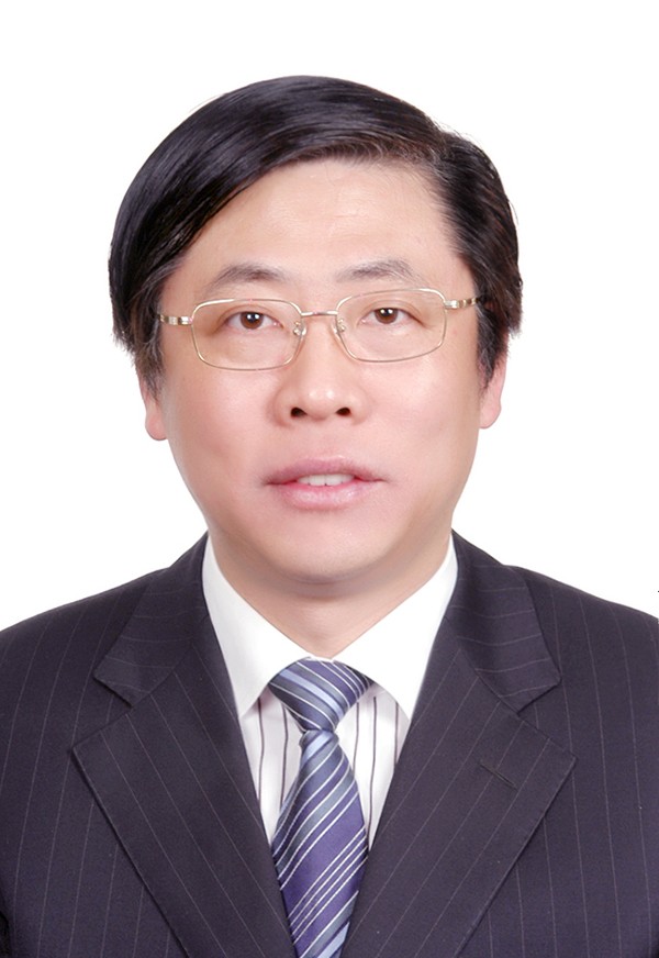 嘉定区区长杲云照片.JPG