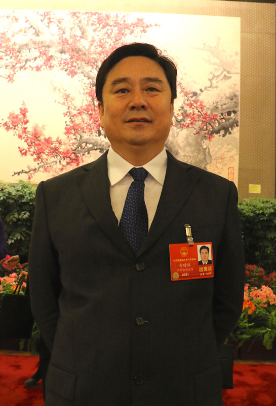 索曙辉-达斡尔族_副本.jpg