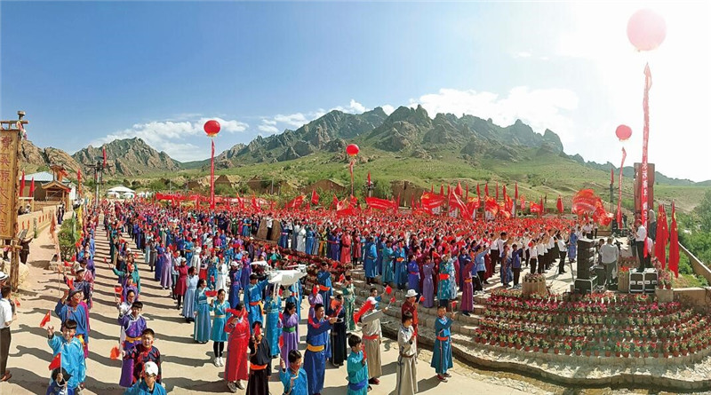 蒙（孟银花摄）.jpg