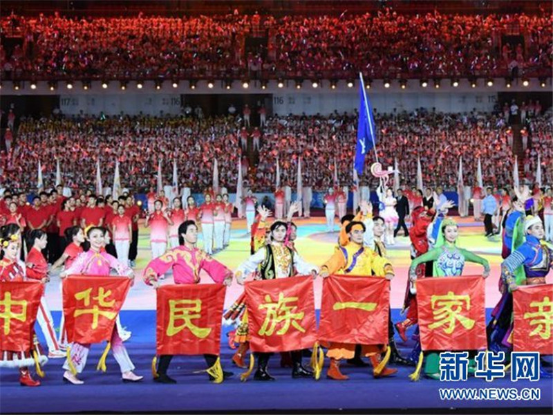 2. 9月8日，第十一届全国少数民族传统体育运动会开幕式在河南省郑州市举行（新华社记者 朱祥 摄）.jpg