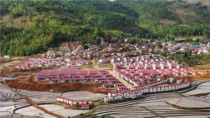 云南普洱市澜沧县糯良乡光荣新村新面貌.jpg